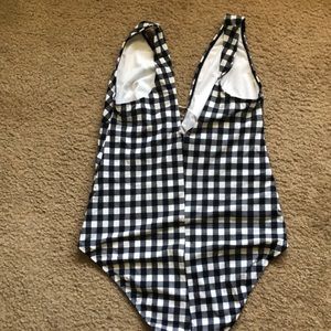Women’s 1X swimsuit! Worn 1 time!